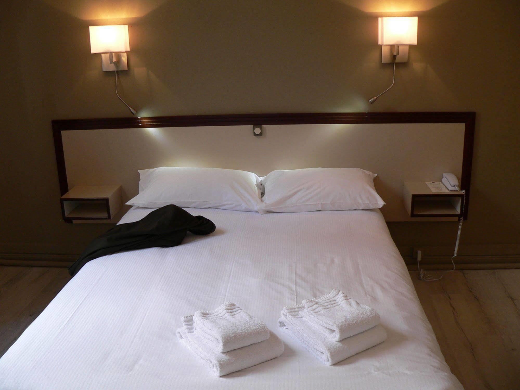 Hotel Moderne 아라스 외부 사진